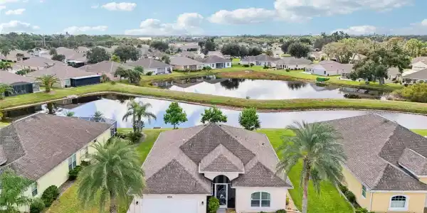 624 BARNACLE COURT