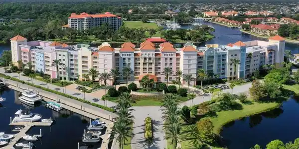 102 YACHT HARBOR DRIVE