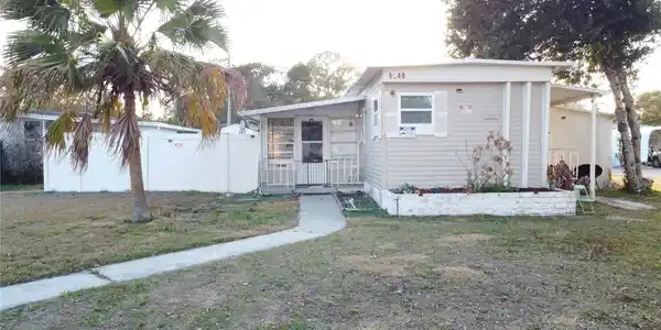 5240 PINELAND AVENUE