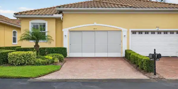 4812 SQUARE RIGGER COURT