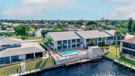 1005 SE 40TH STREET