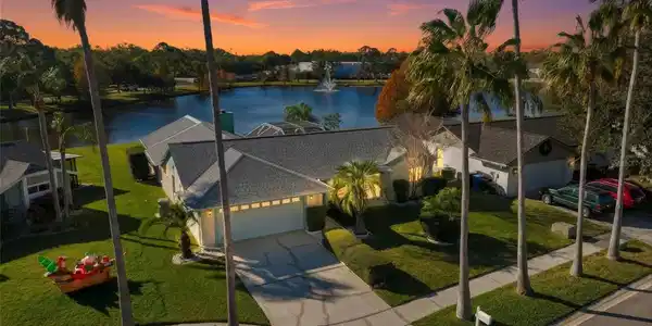 12006 LITTLEBERRY COURT