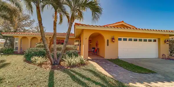 14557 ANCHORAGE CIRCLE