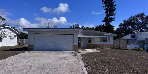 5713 ORANGE ROAD