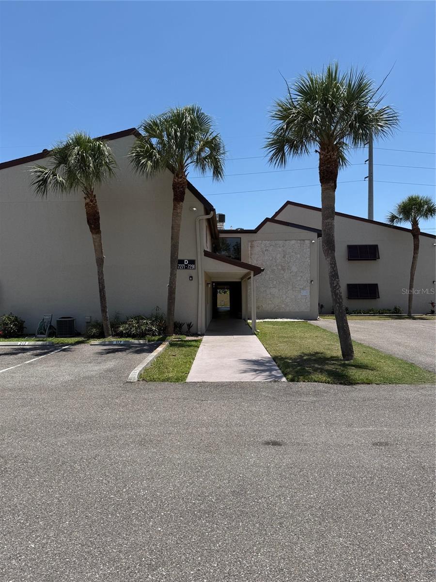 Image 1 Image 1