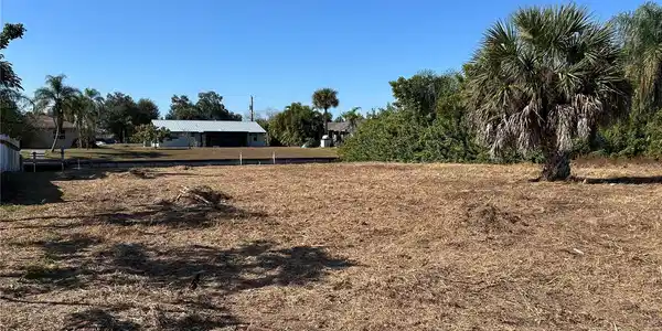 3285 SANTA BARBARA DR