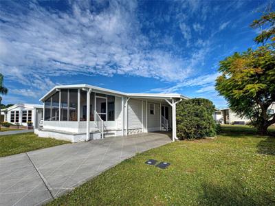 16 N BOTANY BAY CIRCLE