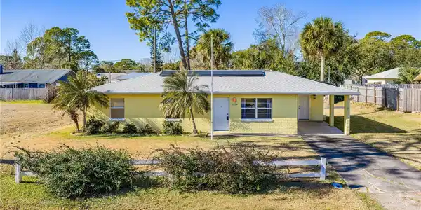 2224 VICTORY PALM DRIVE