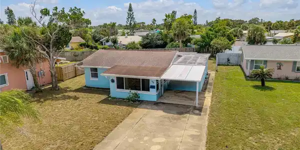 40 PALM DRIVE