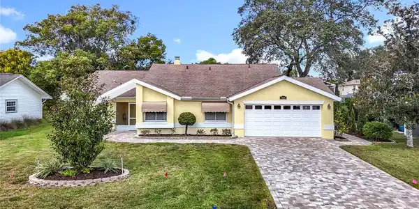 9019 BONNET WAY