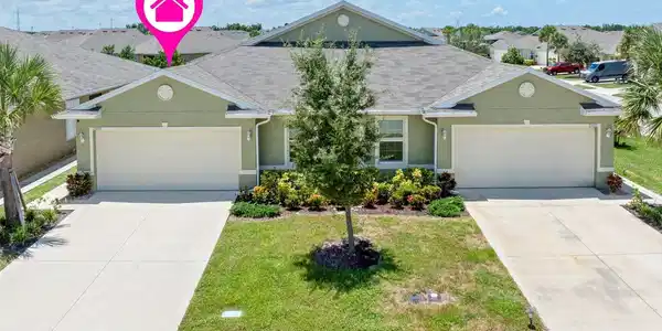 25089 E LENOX CIRCLE