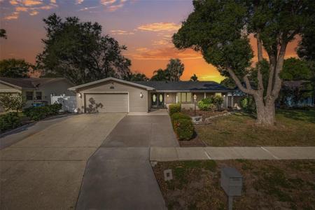 2568 REDWOOD WAY