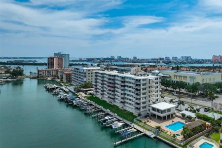 223 ISLAND WAY