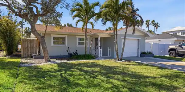 43 KIPLING PLAZA