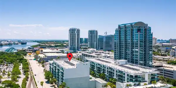 912 CHANNELSIDE DRIVE