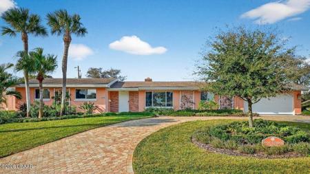 358 OAK DRIVE