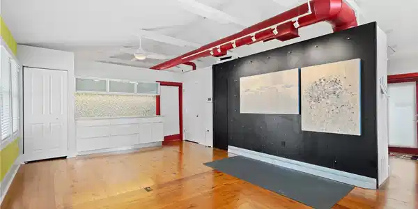 Image 4 Image 4
