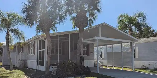 2100 KINGS HIGHWAY