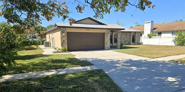 16201 PINE RIDGE DRIVE