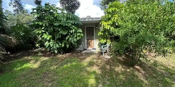 3901 TREASURE CIRCLE