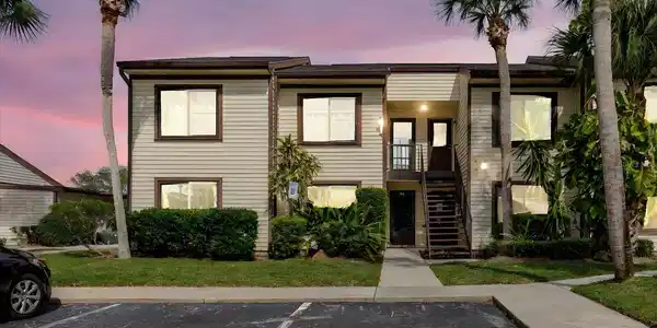 428 MOORINGS COVE DRIVE