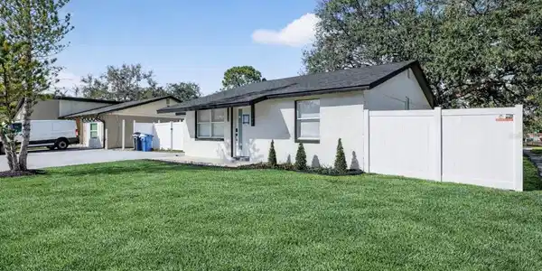 10111 PINE TRAILS COURT