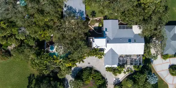 315 GREYTWIG ROAD