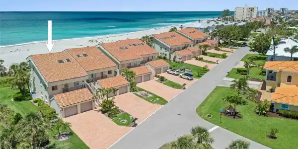 876 GOLDEN BEACH BOULEVARD