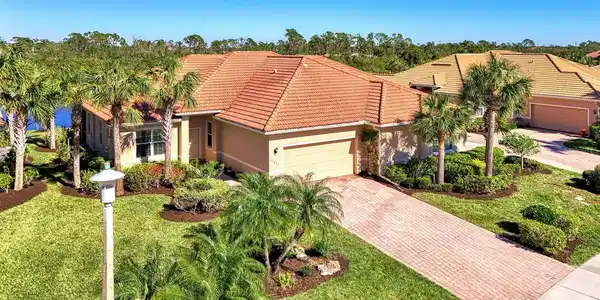 13091 CREEKSIDE LANE
