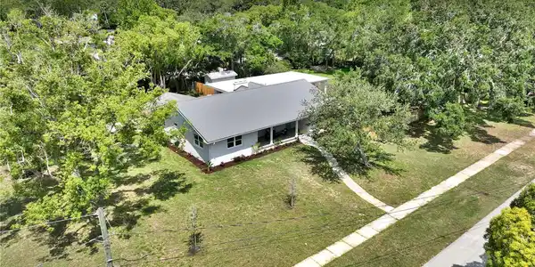 1510 LIVE OAK STREET