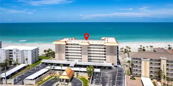 1150 TARPON CENTER DRIVE