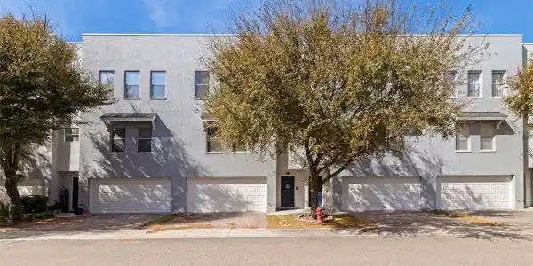 4626 LEGACY PARK DRIVE