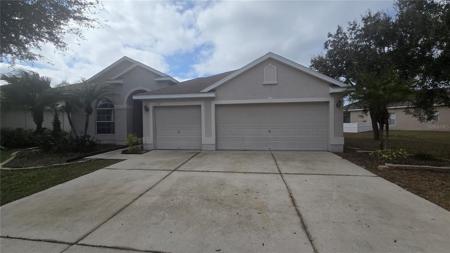 1532 BONITA BLUFF COURT