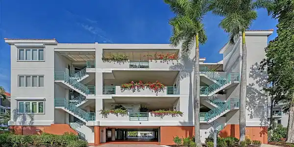 360 GULF OF MEXICO DRIVE