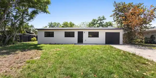 2675 MIMOSA LANE