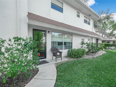 549 SUTTON PLACE
