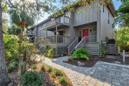 1447 LANDINGS CIRCLE