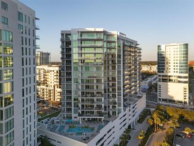 301 QUAY COMMONS