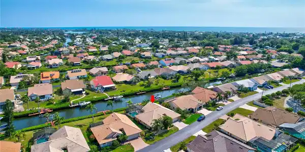 105 INLETS BOULEVARD