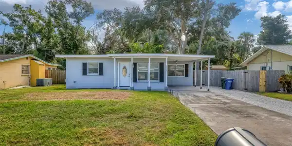 3224 WILLIAMSBURG STREET