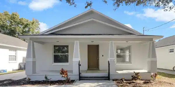 7212 S DESOTO STREET