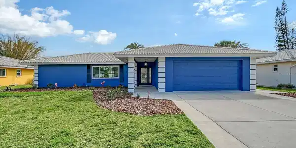 2434 CARLISLE PLACE
