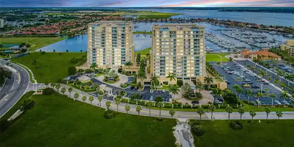 140 RIVIERA DUNES WAY