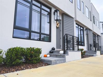 233 8TH STREET N