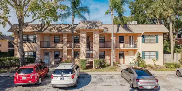 40 W ORANGE STREET