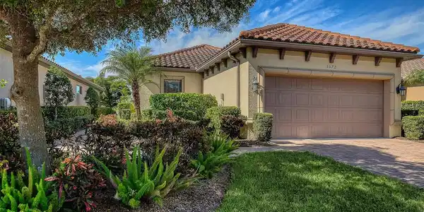 5572 SENTIERO DRIVE