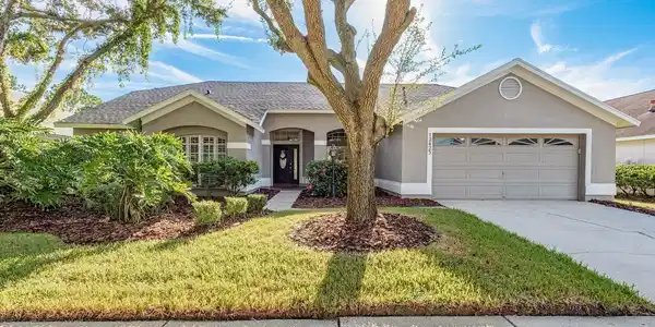 12425 SEABROOK DRIVE