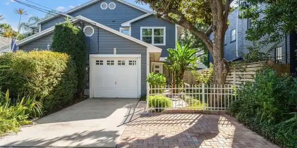 3212 W SANTIAGO, #B