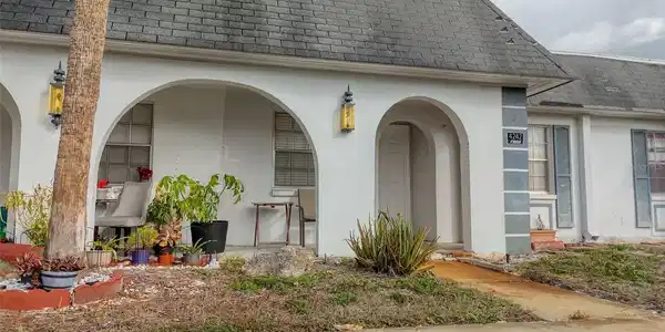 4242 REDCLIFF PLACE