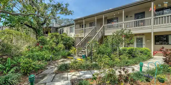 1601 PELICAN POINT DRIVE